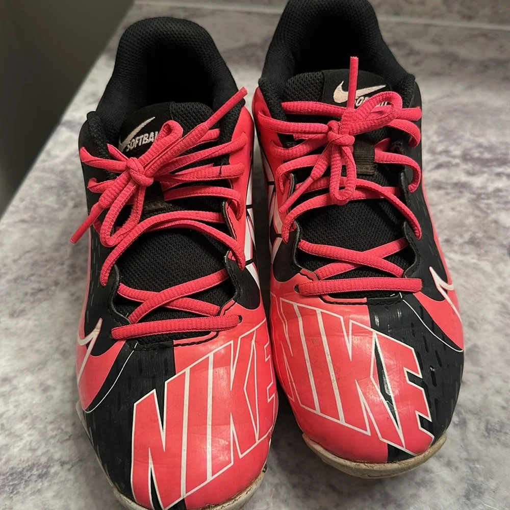 Kids Nike Fast Flex Softball Cleats-size 6Y
